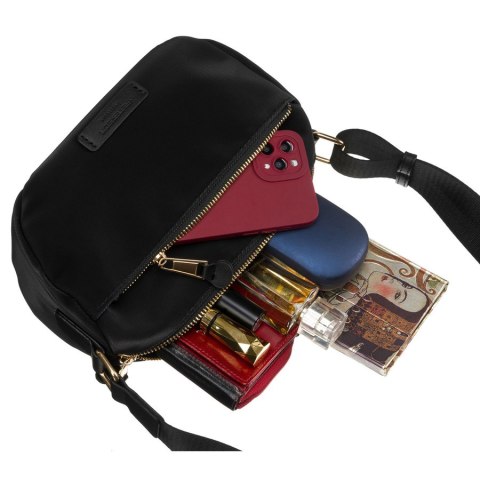 Czarna, nylonowa listonoszka damska z kieszonką zewnętrzną - Peterson