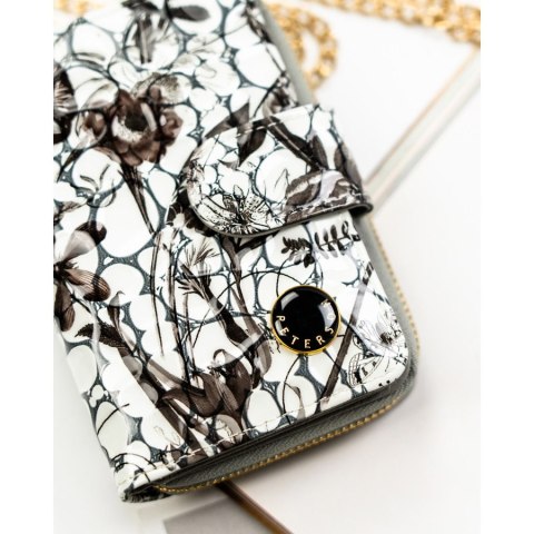 Czarny portfel damski ze skóry naturalnej z systemem RFID, zamykany zatrzaskiem i suwakiem - Peterson