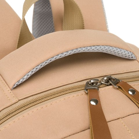 Beżowy plecak szkolny z poliestru z miejscem na laptopa, zamykany suwakiem - Peterson
