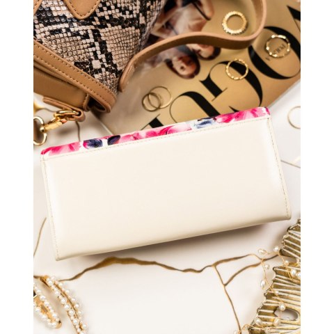 Elegancki portfel damski w kwiaty wykonany ze skóry naturalnej i ekologicznej zamykany zatrzaskiem - Peterson