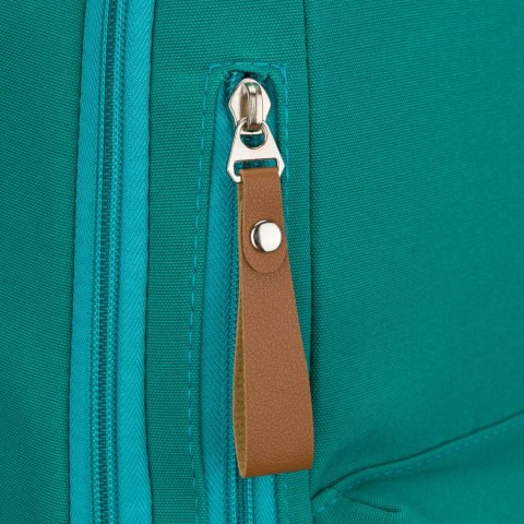 Zielony, młodzieżowy plecak szkolny z poliestru zawieszony na regulowanych szelkach - Peterson