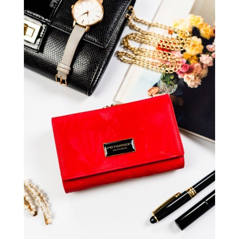 Poziomy, czerwony portfel damski ze skóry naturalnej i ekologicznej w roślinny wzór - Peterson